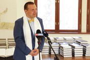 Předání knižního daru tibetské exilové vlády Národní knihovně ČR