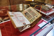 Výjimečné vystavení originálů rukopisů z doby Václava IV.