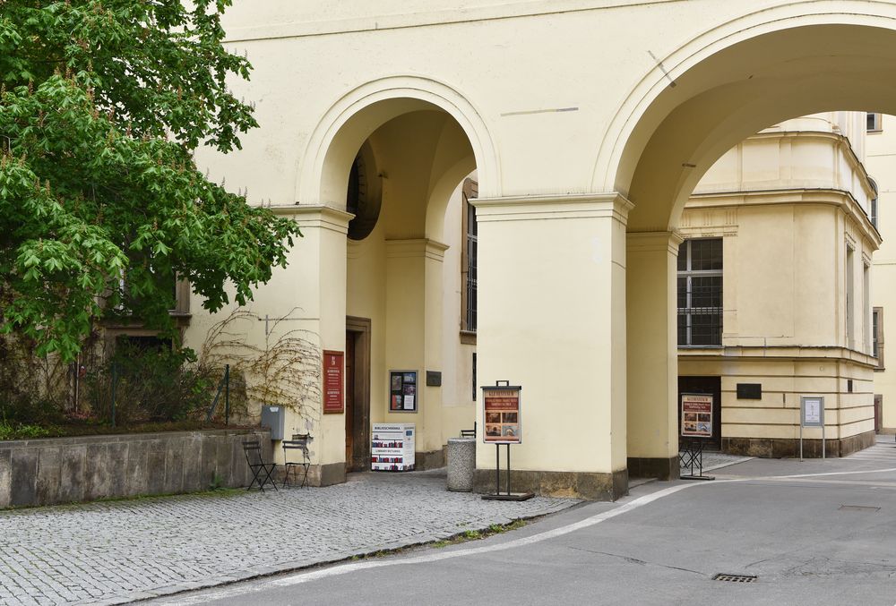 biblioschranka